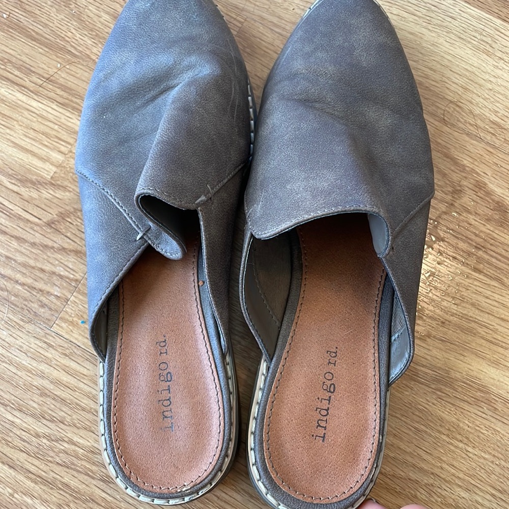 Cute Flats - image 1